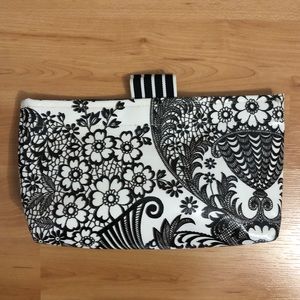 Black and White Lace Design Velcro Cosmetic Bag